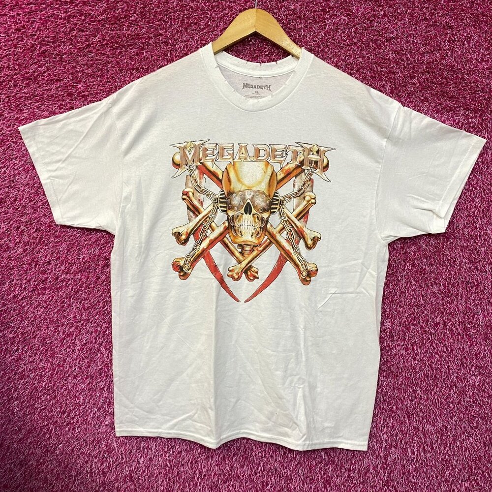 Megadeth Distressed Metal Rock Tshirt size Extra Large